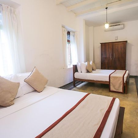 Villa Indrasiriya Ahangama Exterior foto